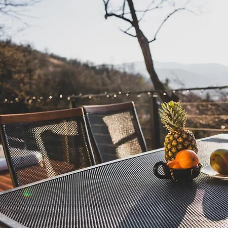 Domb Haz * Visegrád